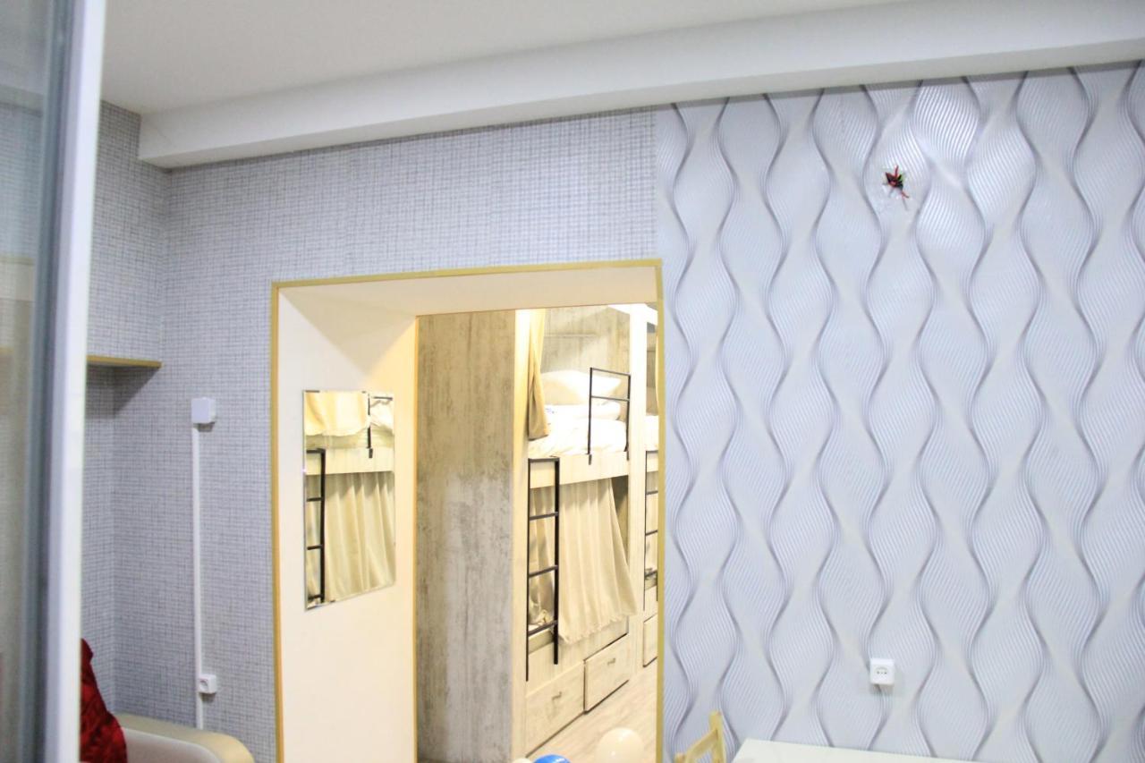 Blossom Hostel Updated ! Обновлено !!! City Center! Perfect Order!!! Snow-White Bed Linen!!! Идеальный Порядок!!! Белоснежное Постельное Белье!!! Центр Города !!! 트빌리시 외부 사진