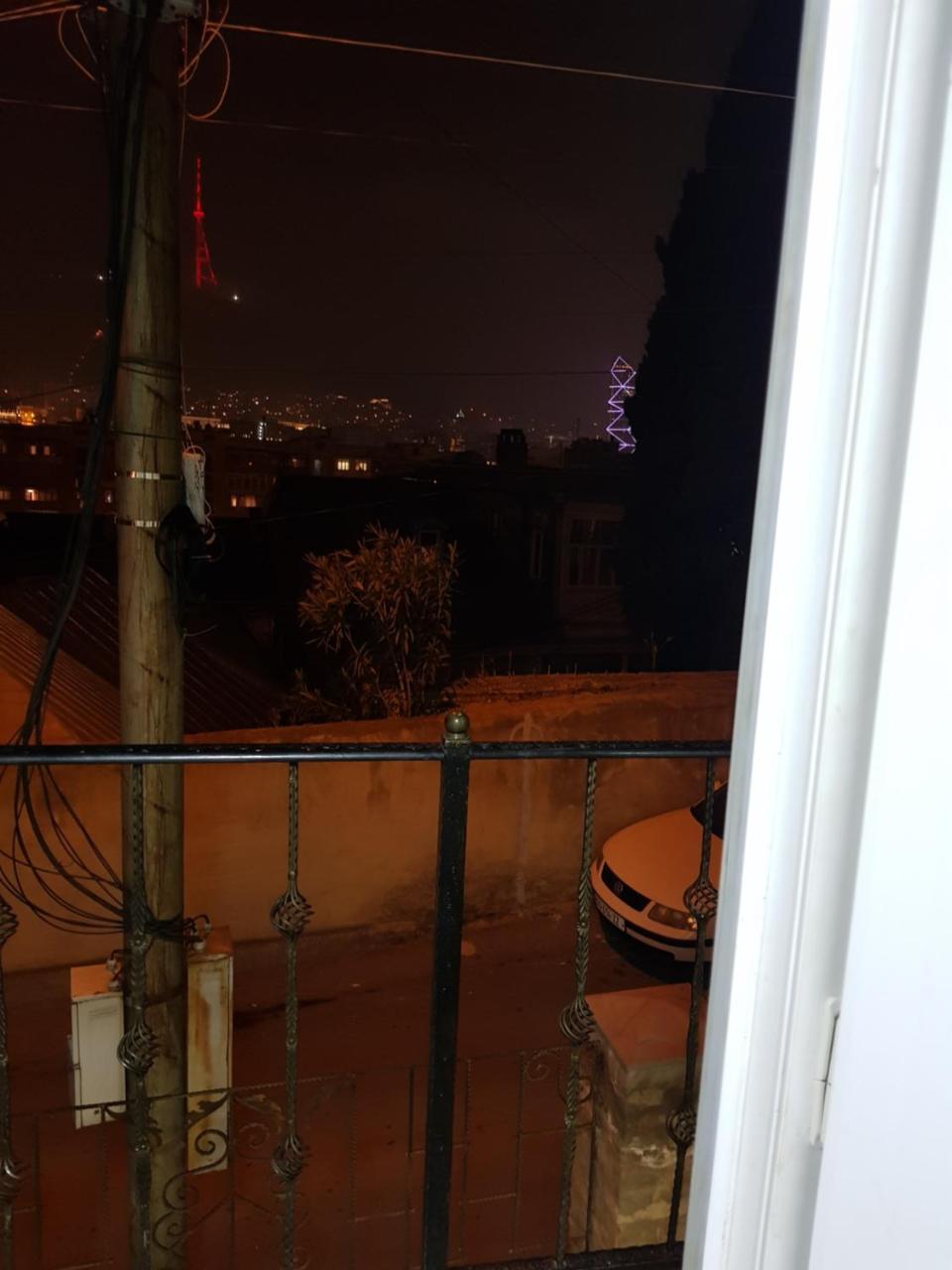 Blossom Hostel Updated ! Обновлено !!! City Center! Perfect Order!!! Snow-White Bed Linen!!! Идеальный Порядок!!! Белоснежное Постельное Белье!!! Центр Города !!! 트빌리시 외부 사진