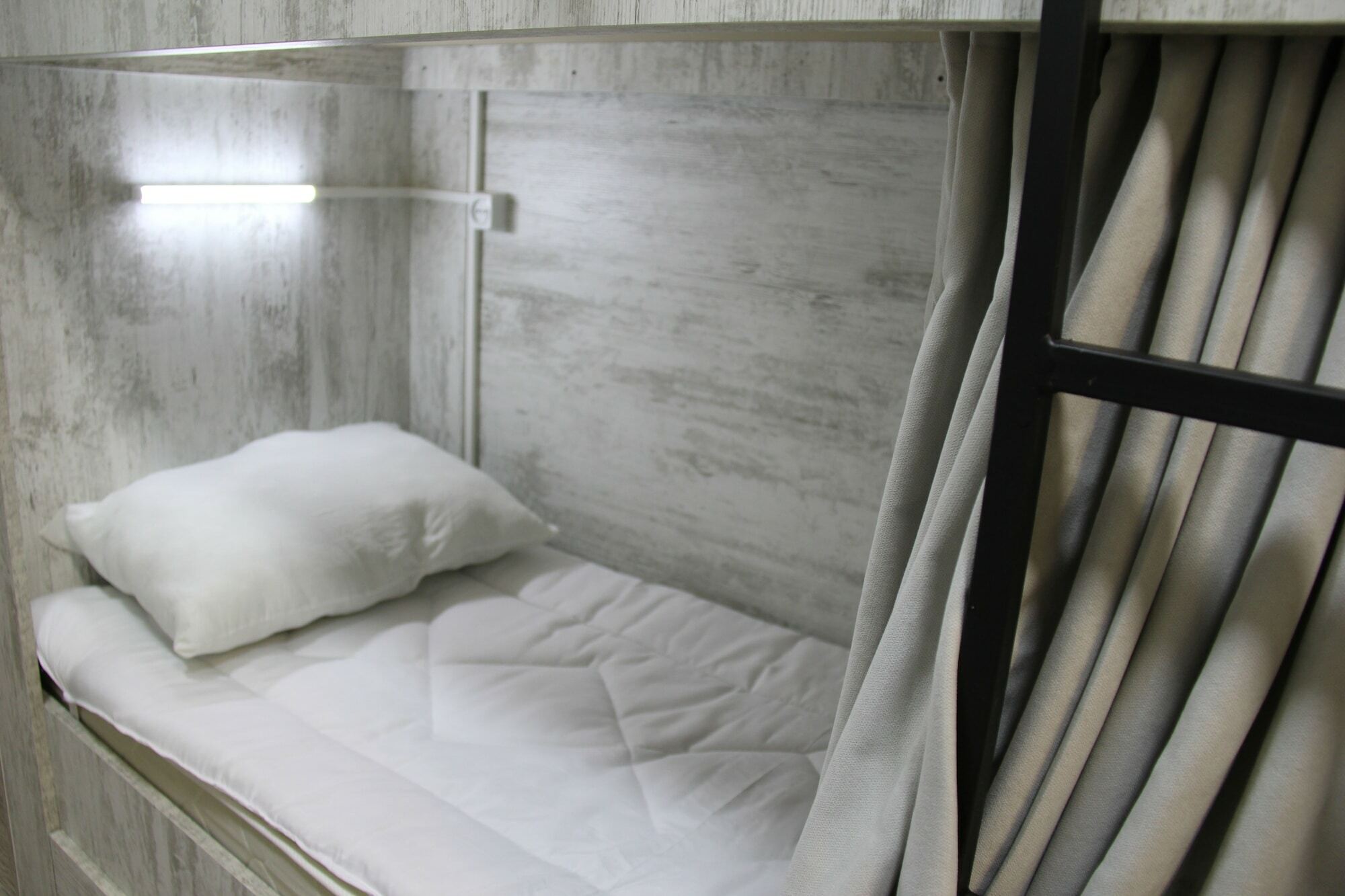 Blossom Hostel Updated ! Обновлено !!! City Center! Perfect Order!!! Snow-White Bed Linen!!! Идеальный Порядок!!! Белоснежное Постельное Белье!!! Центр Города !!! 트빌리시 외부 사진